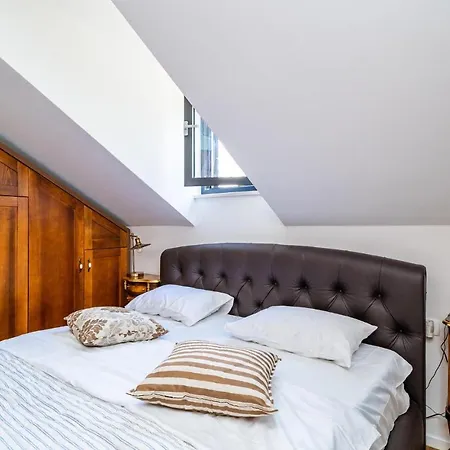 Awesome In Stara With Jacuzzi Apartamento *